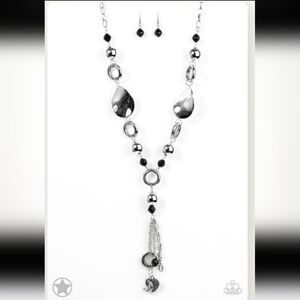 Total Eclipse Of the Heart - Silver Necklace Fashion Jewelry Paparazzi
